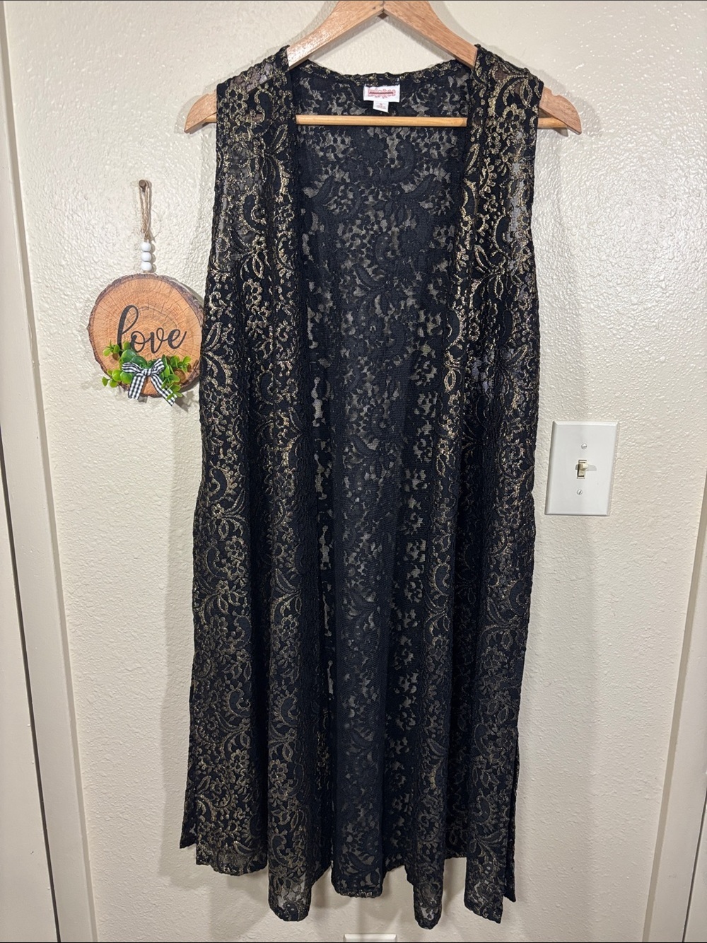 Lularoe Lace Floral Elegant Black/Gold Joy Vest Size S NEW